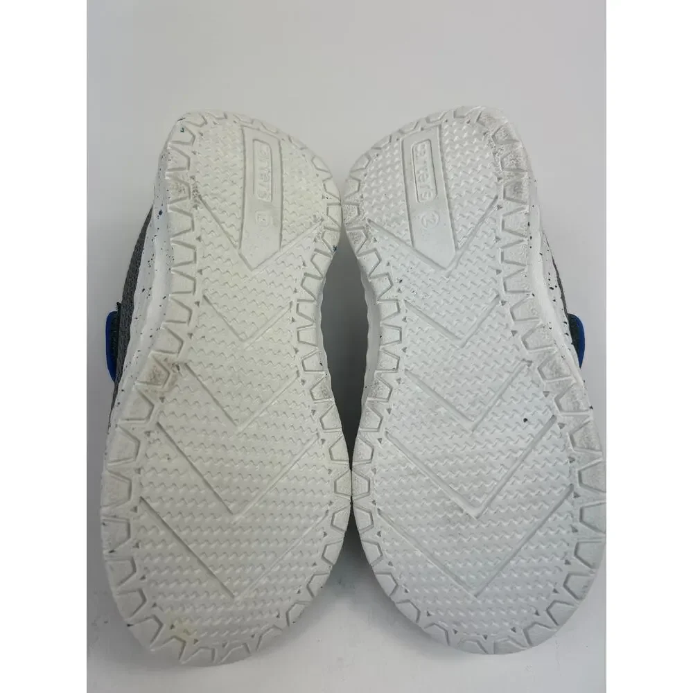 Carter's‎ Lorena Grey Mesh Shoes Size 12